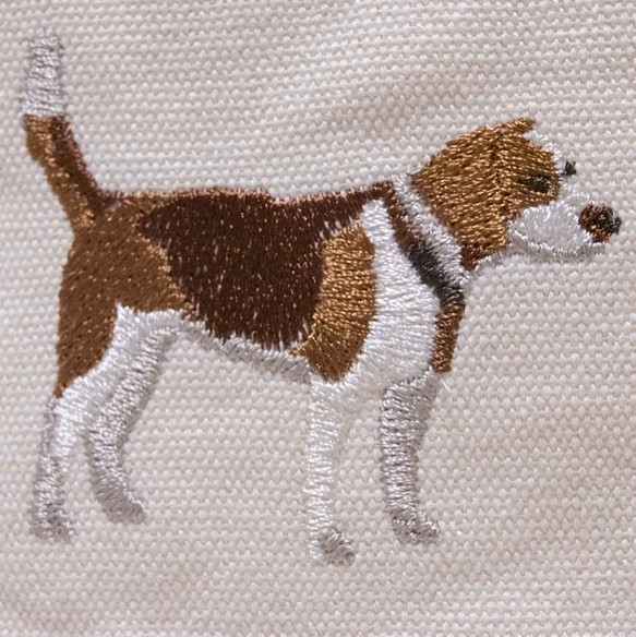 刺繍ポーチ　犬　ビーグル　 1枚目の画像