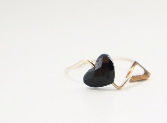 【K10 】 onyx heart ring ・by YouuumuJewelry* 第1張的照片