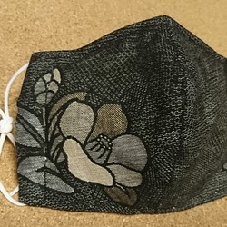 布マスク　立体型マスク　椿⑨　表綿100/裏シングルガーゼラベンダー 1枚目の画像