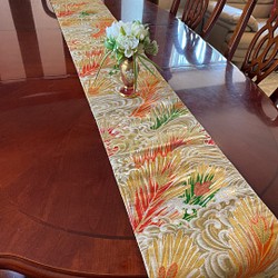 豪華刺繍　正絹帯から作ったテーブルランナーテーブルセンター　松と波