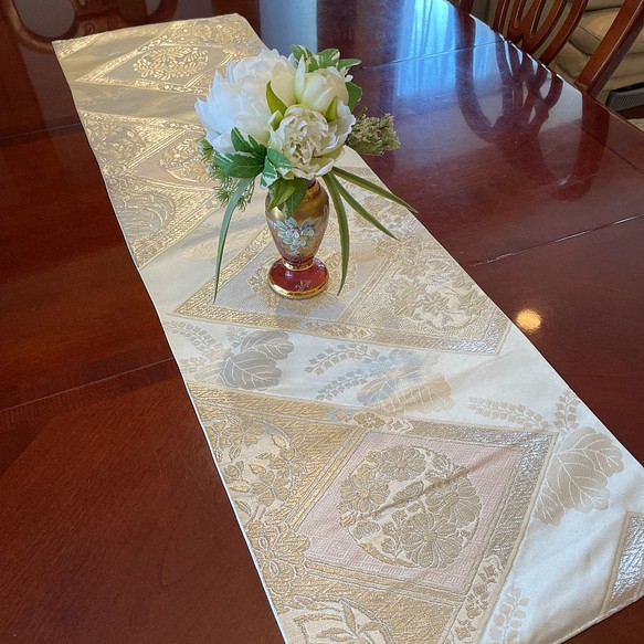 豪華刺繍プラチナ箔 正絹テーブルランナーテーブルセンター 帯リメイク 