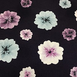 Maria Kalinowski 110cm x 50cmずつ切売 - PEARLish Flowers/紫 1枚目の画像
