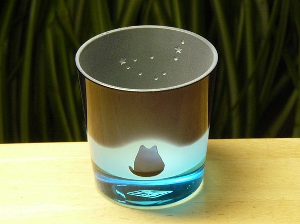 あきちゃん様専用　星座と猫の冷酒グラス～やぎ座　水色×紫　 (1個） 1枚目の画像