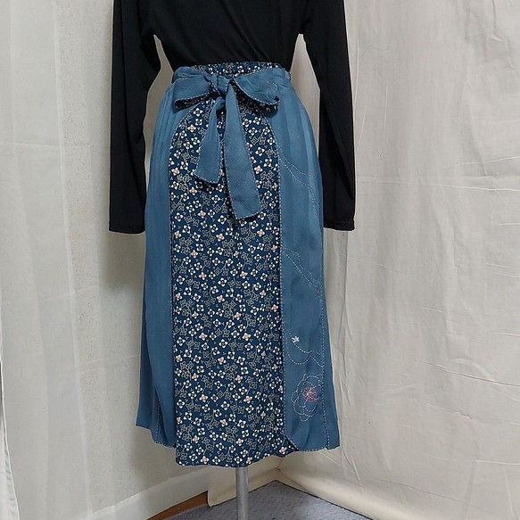 着物リメイク☆花柄羽織と縞の折り柄無地の2種類から4wayスカート
