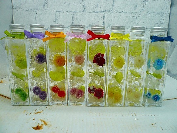 ★ハーバリウム　バラ＆センニチコウ　角瓶　150㎖　選べる8色★ 1枚目の画像