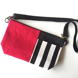 再次上架★Pochette帶帆布和Toshimashima口袋*紅色 第1張的照片