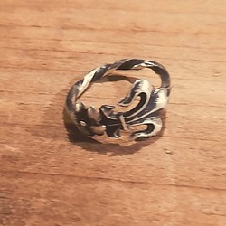 重製古董銀匙_0683的戒指可愛的百合徽記。女性推薦 第1張的照片