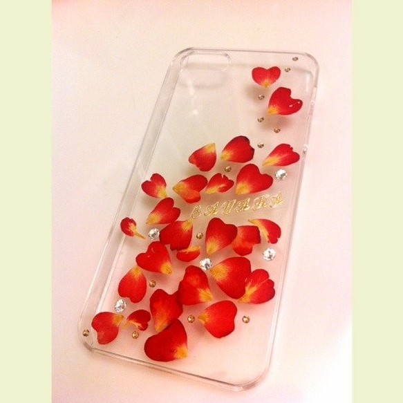 海外発送可能 本物のお花 バラの花びらiPhoneケース　スワロ 名前入 1枚目の画像