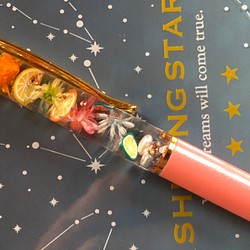 ハーバリウムボールペン「フルーツペン」ピンク 1枚目の画像