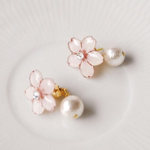 Sakura pierce｜桜の花イヤリング・ピアス〔入学・卒業祝いに