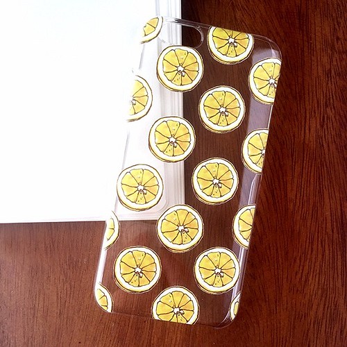 Iphone13 Lemon Clear Case レモンスマホケース 夏 Iphoneケース カバー Littlebrilliantdays 通販 Creema クリーマ ハンドメイド 手作り クラフト作品の販売サイト