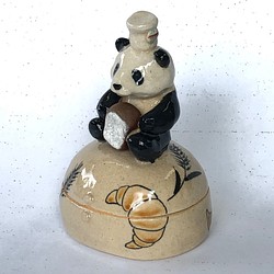 陶のハコ「パンダのパン屋さん」 1枚目の画像