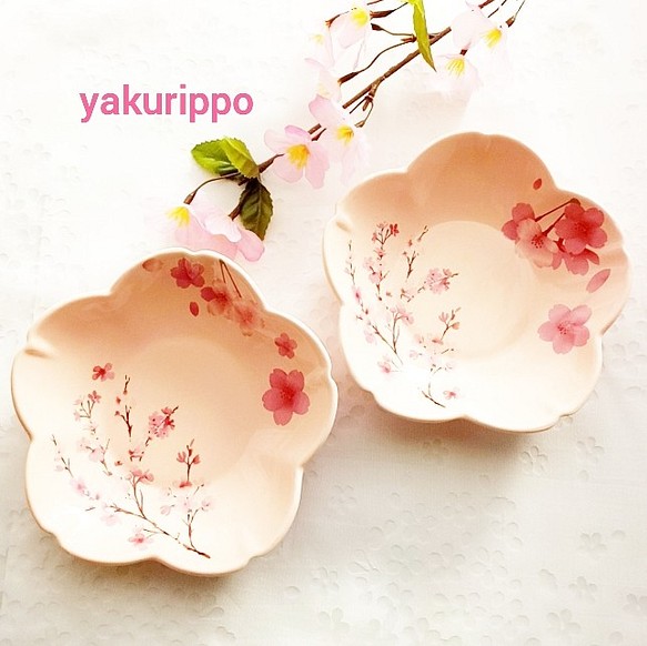 [桜ハンドメイド2021]  桜型中皿（単品） 1枚目の画像