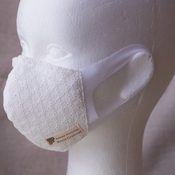 即納◆夏用　耳が痛くならない天然抗菌消臭・竹ガーゼ　コットンドットレース立体マスク 1枚目の画像