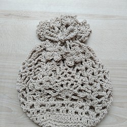 かぎ編みのパイナップル模様のポーチ 1枚目の画像