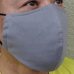 夏用男性用立体マスク　不織布挟み込みオーガニックコットンＷガーゼ　グレー 1枚目の画像