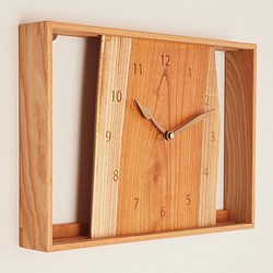 木製 箱型 掛け時計 欅（ケヤキ）材2 1枚目の画像