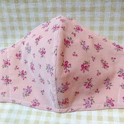 《送料無料》冬用立体布マスク　大人用　ふつうサイズ　コーデュロイ　ピンク花柄　 1枚目の画像