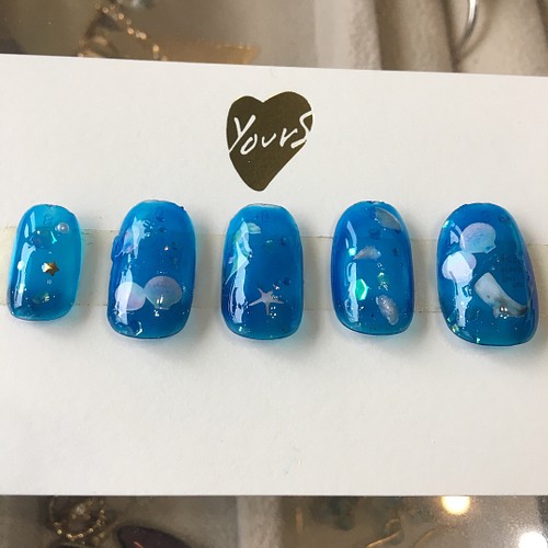 アクアリウムネイルチップ水族館 リゾート デートに ネイルチップ ネイルシール Yuchi Nails 通販 Creema クリーマ ハンドメイド 手作り クラフト作品の販売サイト