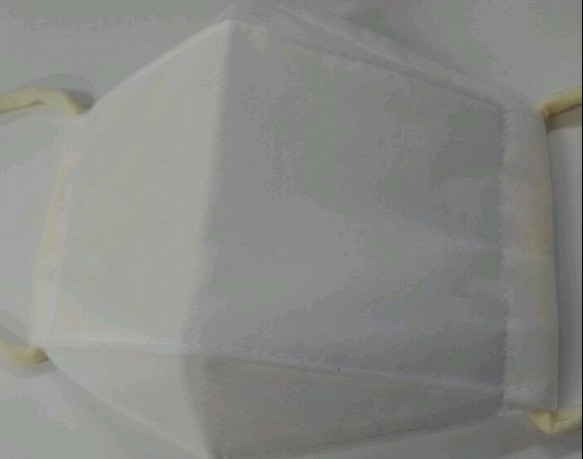 舟形（大臣風マスク）白6層　使い捨て折り上げ立体マスク　4枚セット 1枚目の画像