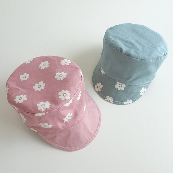 くすみカラーの花柄キャップ帽 46～56サイズ 帽子(ベビー・キッズ