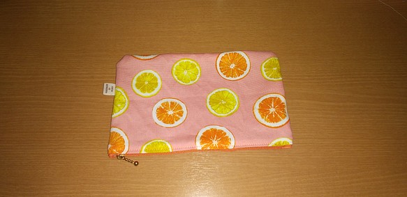 マルチポーチ　オレンジとレモン 1枚目の画像