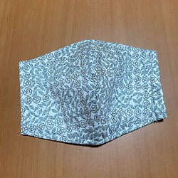 リバティ　× ミューファン　トリプルガーゼ　立体マスク　スリーピングローズ 1枚目の画像