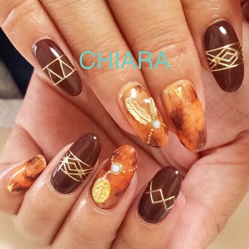 No 1 大人のべっ甲エスニックネイル ブラウン イベントネイル ネイルチップ ネイルシール 大人ネイルチップ Chiaranails 通販 Creema クリーマ ハンドメイド 手作り クラフト作品の販売サイト