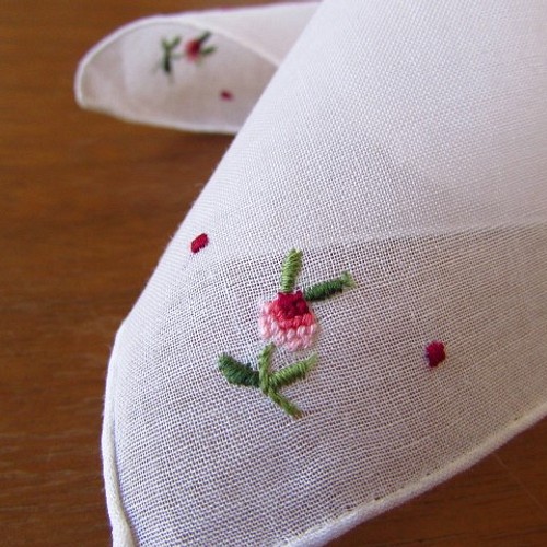 日本公式オンライン SALE♡アンティークフランス刺繍のカーテンクロス 雑貨