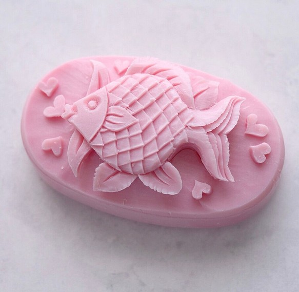 【石鹸彫刻】ソープカービング　お魚（ピンク） 1枚目の画像