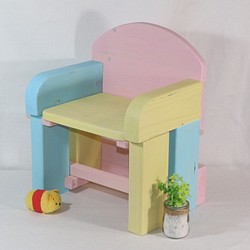 かわいい椅子（ピンク） 1枚目の画像