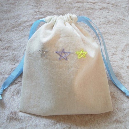 巾着 星 刺繍 紐（水色） 巾着袋 mimosa 通販｜Creema(クリーマ 