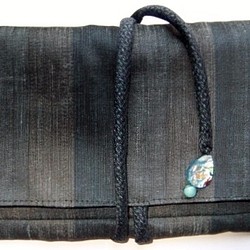 着物リメイク　羽織で作った和風財布　１２６２ 1枚目の画像