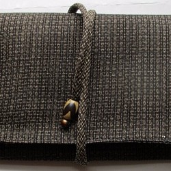 送料無料　着物リメイク　大島紬で作った和風財布　２３８７ 1枚目の画像