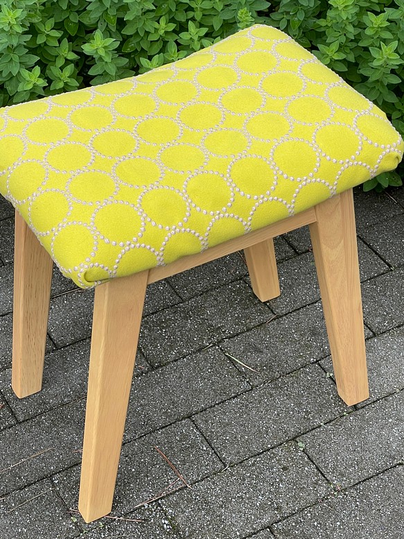 新色2023北欧 天然木材スツール(脚の色はナチュラル) dopイエローxベージュタンバリン ミナペルホネン 椅子（チェアー）・スツール