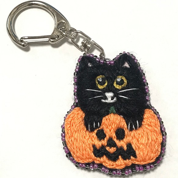 パンプキン黒猫 ハロウィンキーホルダー かぼちゃ猫 小物 ファッション雑貨 Popoki 通販 Creema クリーマ ハンドメイド 手作り クラフト作品の販売サイト