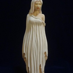 木彫刻 アート 『 星の神話 』 芸術 アート 女性 ハンドメイド 松 手彫り 彫刻 1枚目の画像