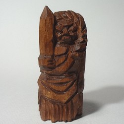 木彫刻 小さな仏像 『 不動明王 立像 』 不動　仏像彫刻　アート　殴り彫り 1枚目の画像