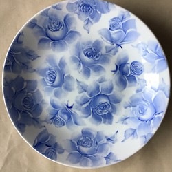 青い薔薇　絵皿　 1枚目の画像
