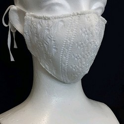 【最新作】縫製屋の手作り立体マスク　オリジナル透かし編み　ホワイト　※枚数限定 1枚目の画像