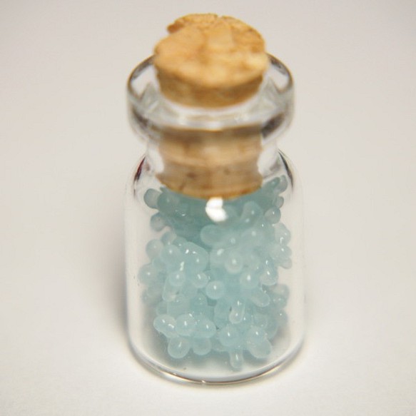 金平糖瓶詰めのミニミニオブジェ　ソーダ色 1枚目の画像