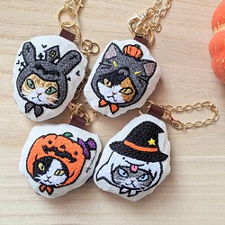 ハロウィン猫のバッグチャーム【かぼちゃ】 1枚目の画像
