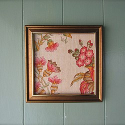 『送料無料』ヴィンテージ花柄 壁掛け額装パネル 正方形 c 1枚目の画像