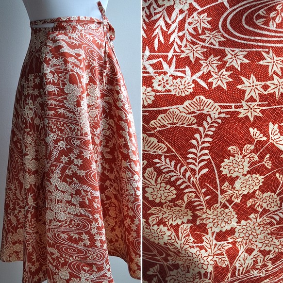 着物リメイク 赤土色総柄着物で作ったラップスカート 1枚目の画像