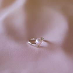 [四季] 受注製作 アコヤ真珠のさくらリング 1枚目の画像