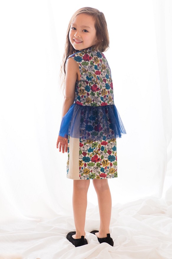 Liberty リバティー 子供服　チュール ぺプラム ワンピース blue dress 青