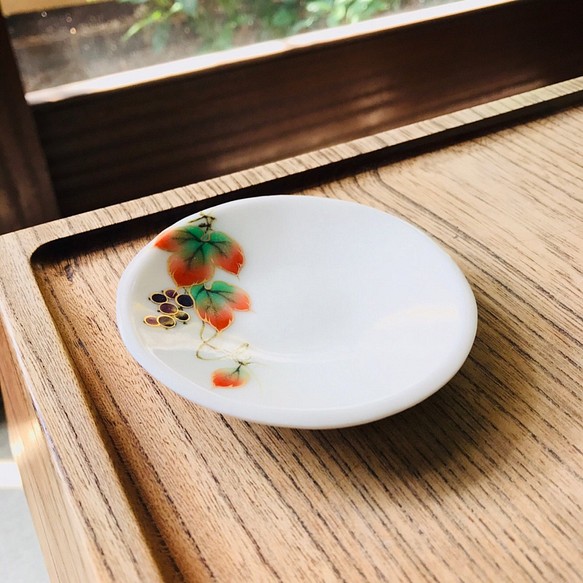 清水焼 丸豆皿【山ブドウ】 1枚目の画像