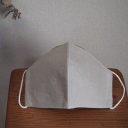 立体マスク（外：リネン、内：コットン・リバティプリントlaula&alphee_タナローン）不織布芯地つき 1枚目の画像