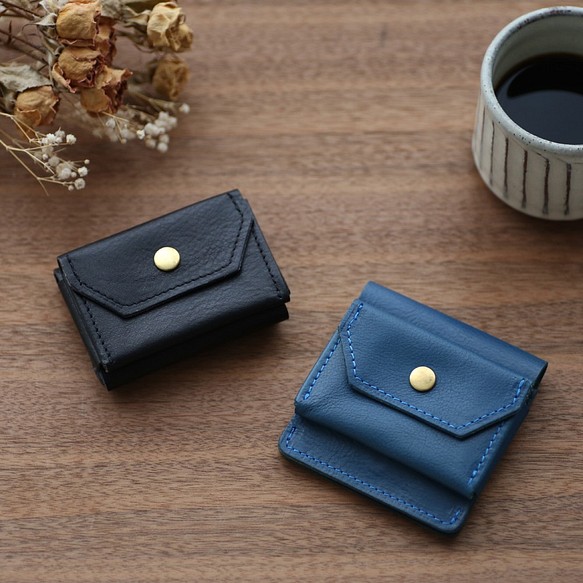 TPOに合わせてトランスフォームする財布。三つ折り、二つ折り、セパレートの3種類に変身！特許出願中の革財布 1枚目の画像