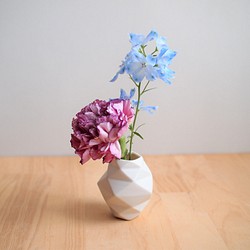 摺紙花瓶（白色） 第1張的照片